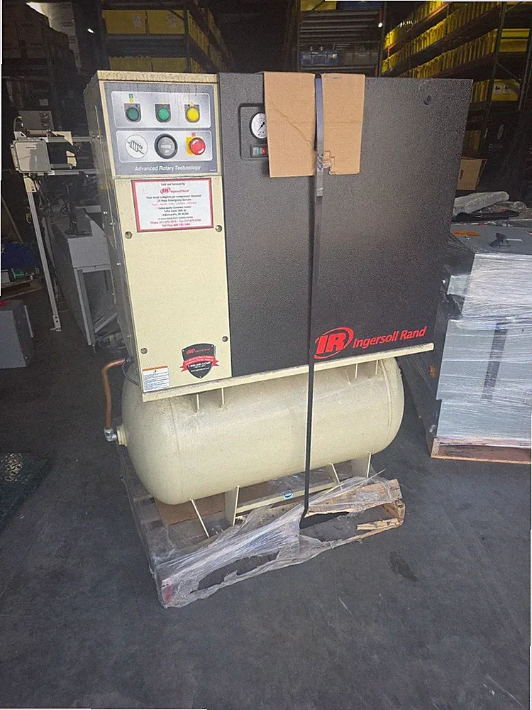 Ingersoll-Rand Up6-7.5TAS-125/80-460-3 Rotary Screw Air Compressor, 7 1/2Hp
