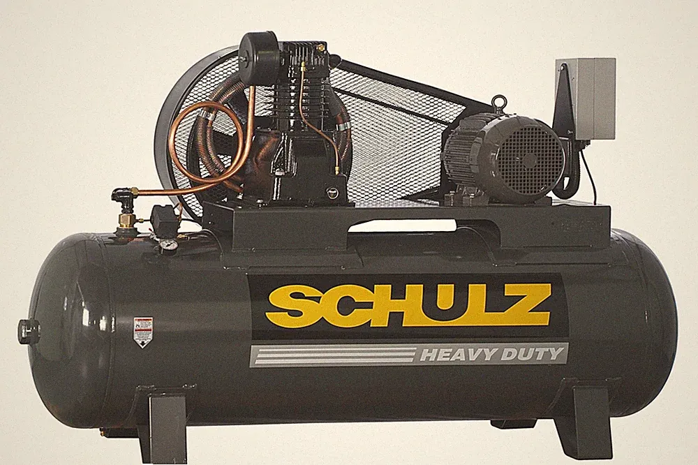 SCHULZ AIR COMPRESSOR, 10HP, 3 PHASE, 120 GALLONS TANK, 40CFM, 175 PSI